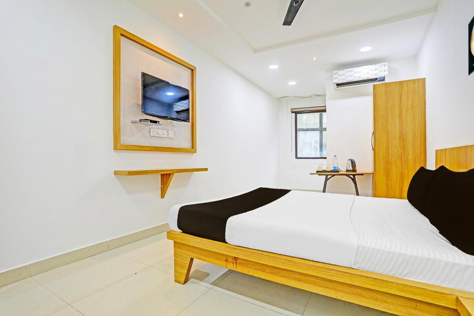 Super Hotel O Raipur Екстериор снимка
