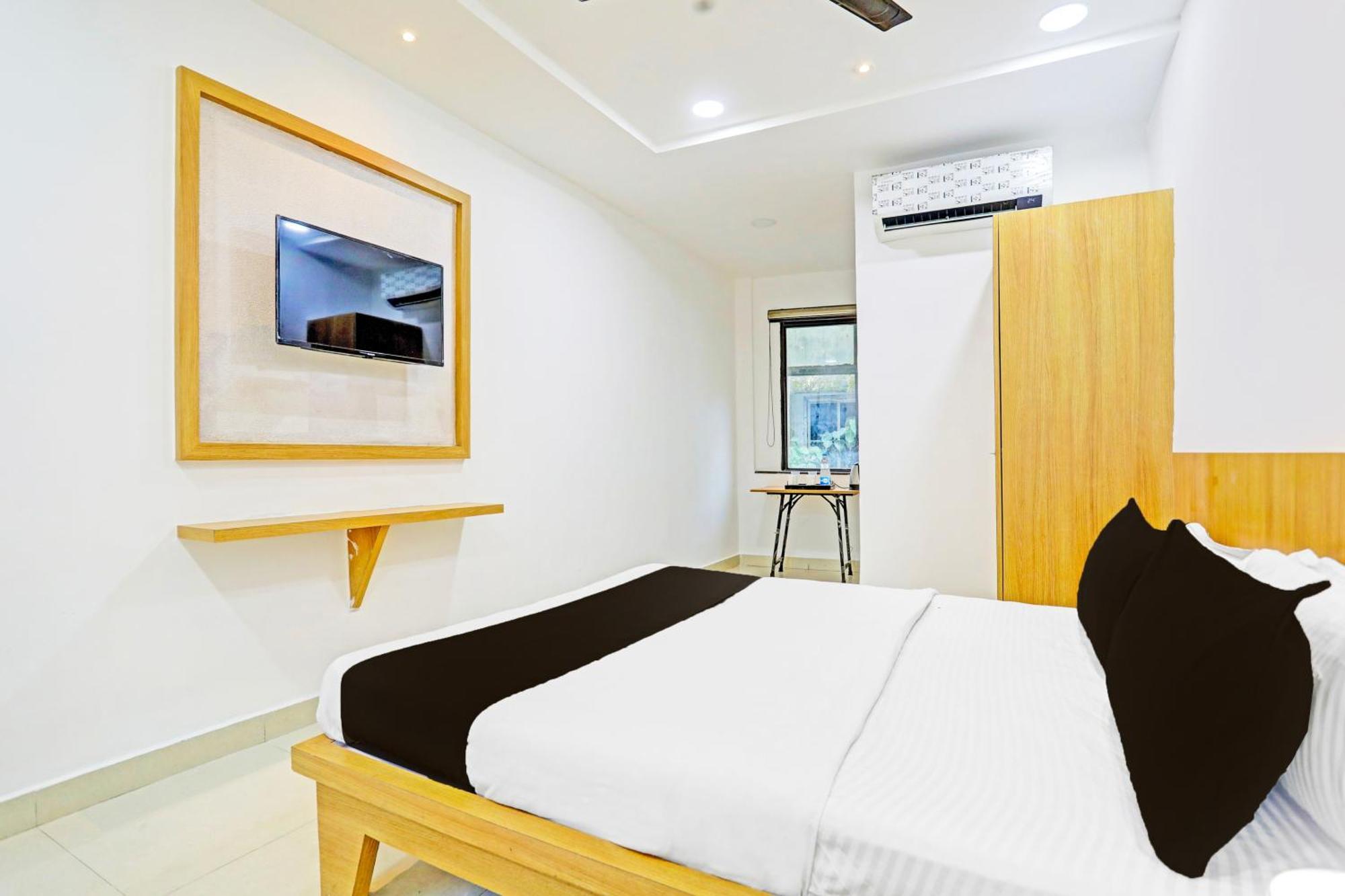 Super Hotel O Raipur Екстериор снимка