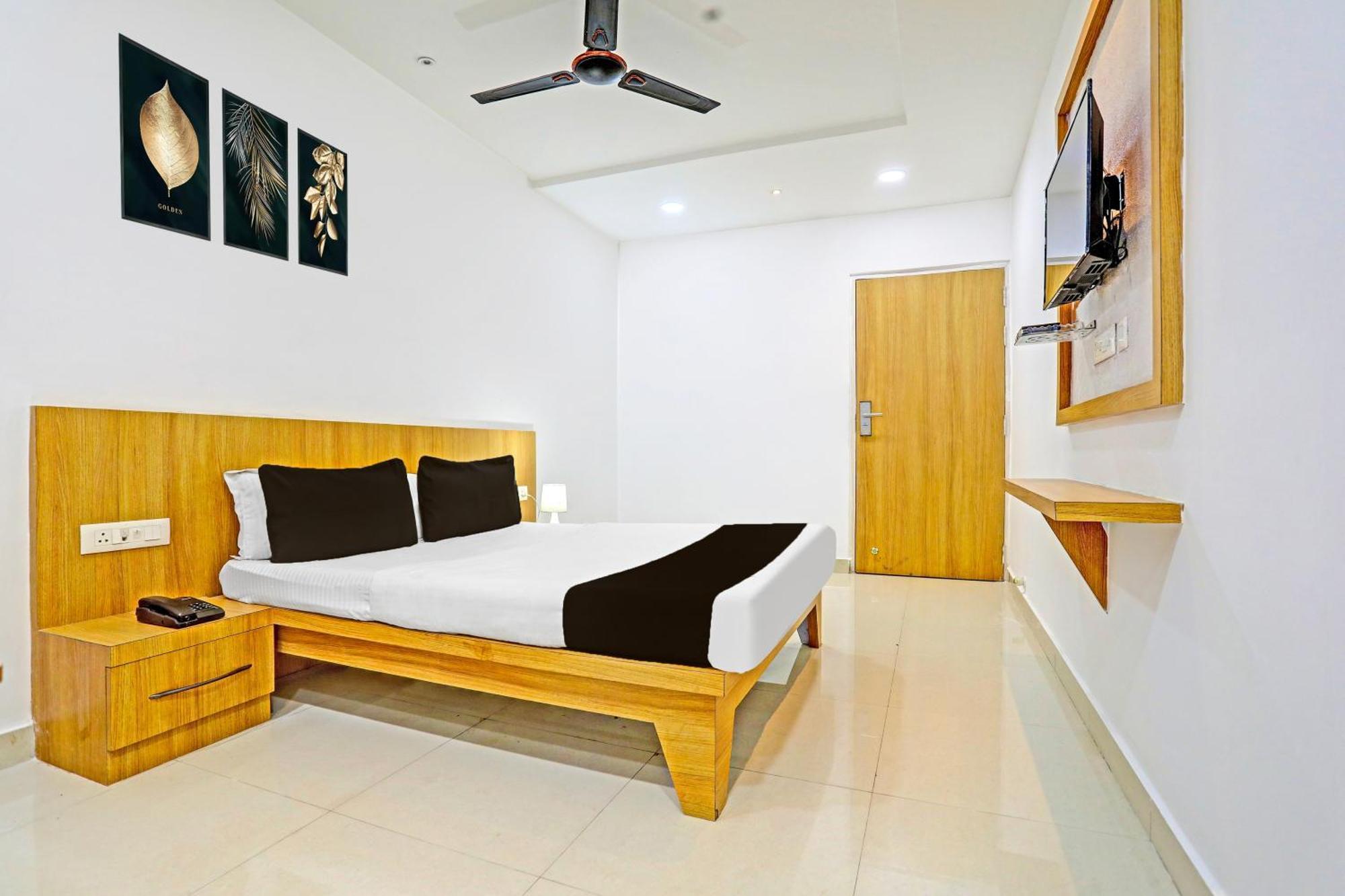 Super Hotel O Raipur Екстериор снимка