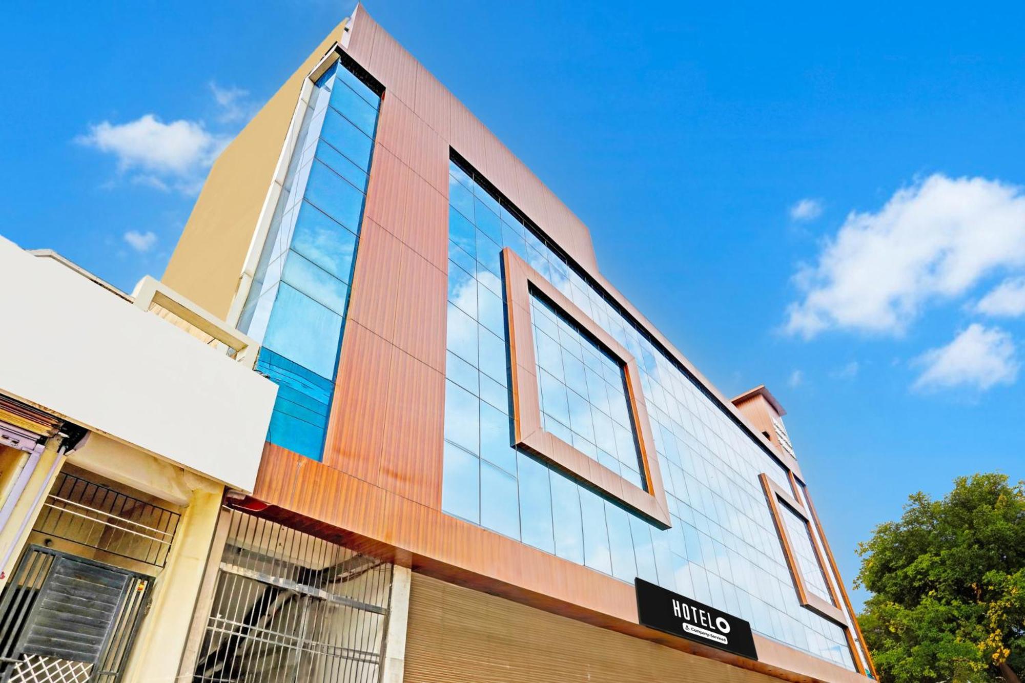 Super Hotel O Raipur Екстериор снимка